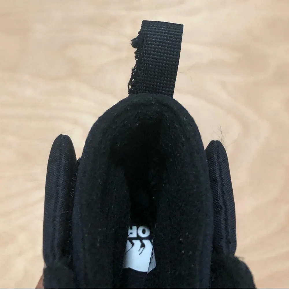 Sorel Kids Black Insulated Snow Boots Waterproof Size 8.